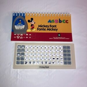 Cricut - DISNEY'S MICKEY FONT - Used